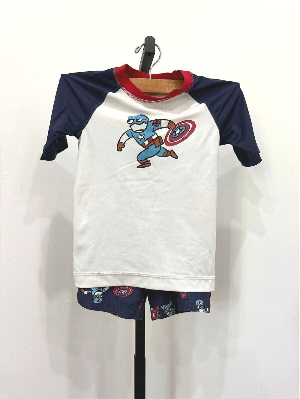 Marvel Captain America Kids Swim Set - Size 5 US / 110 cm Hannah Andersson